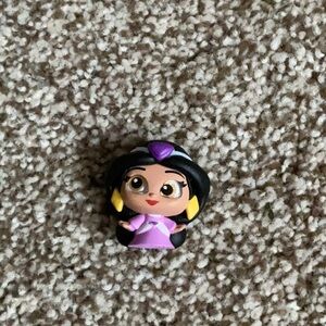 Jasmine Doorable Figurine Series 6